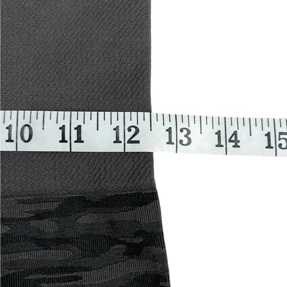 Assets Spanx Black Gray Camo Shaping Leggings XL - Picture 6 of 7